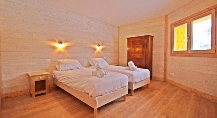 Chalet Aline, Meribel ski chalet, image 6